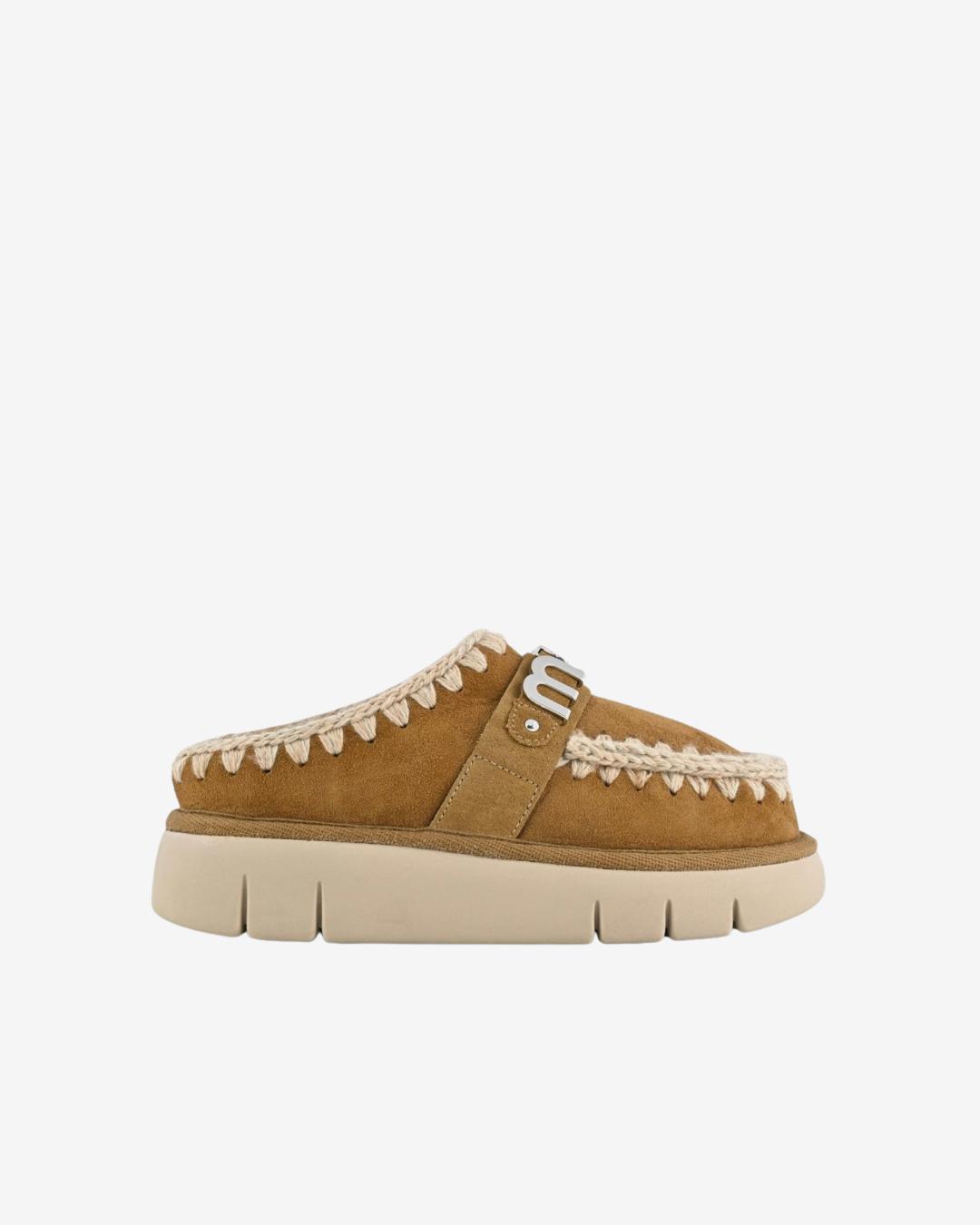Mou Bounce Clog Letter Logo Cognac